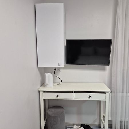 Budget Private Room Chişinău Extérieur photo