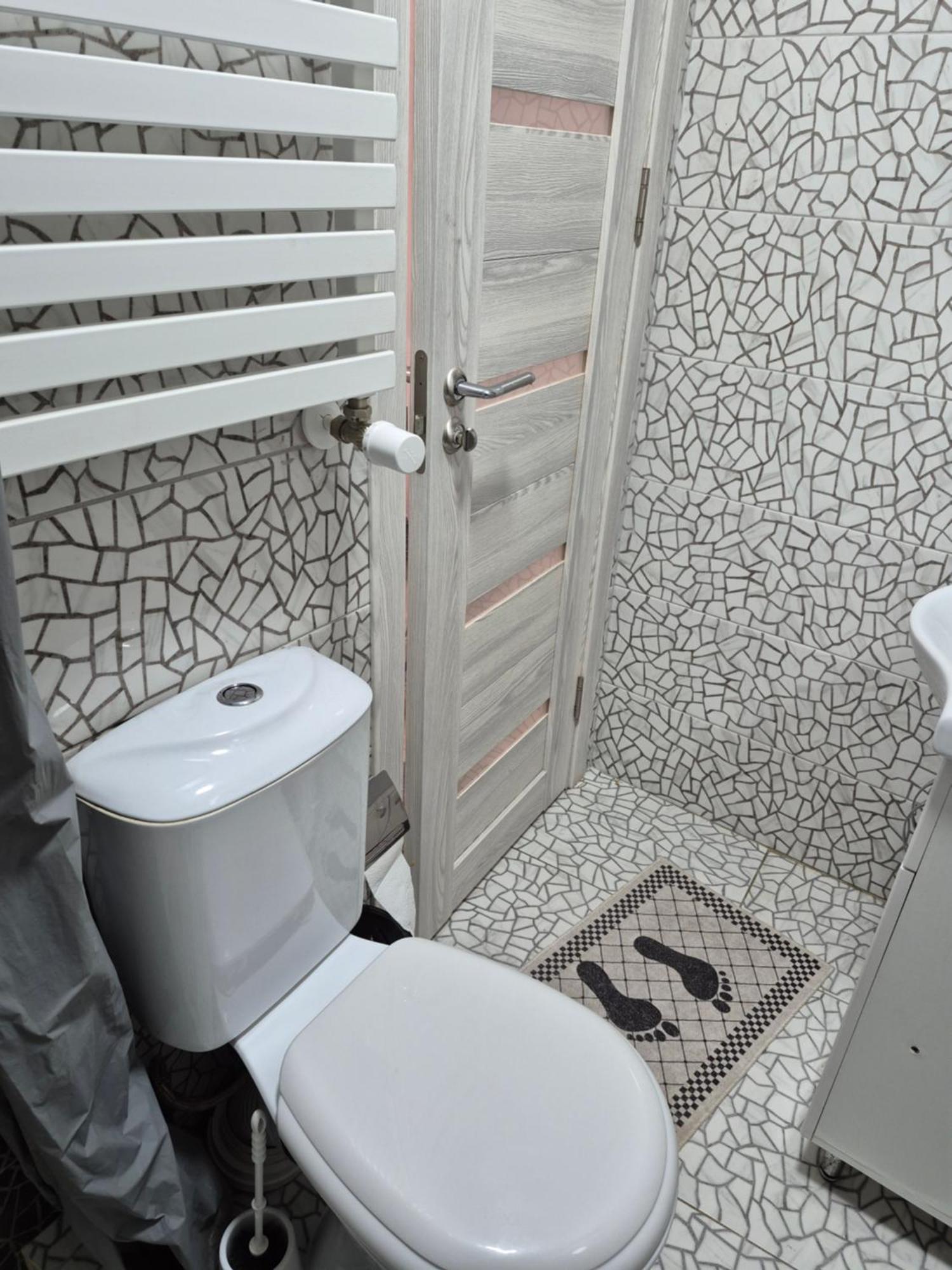 Budget Private Room Chişinău Extérieur photo